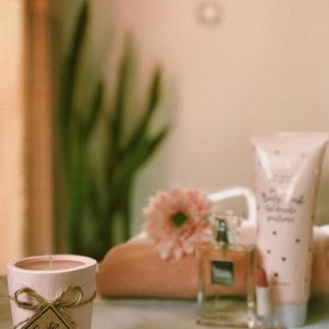 شمع بتونی صورتی کم رنگ