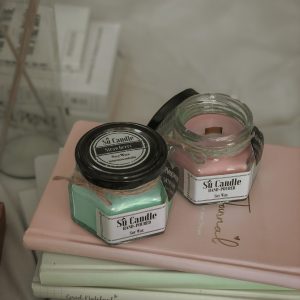 شمع شش ضلعی رنگی