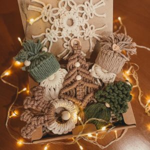 پک گیفتهای زمستونی مکرومه