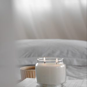 شمع لوکسِ شیشه ای با درب چوبی VIP