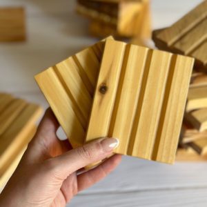 زیرصابونی چوبی (اوتلت)