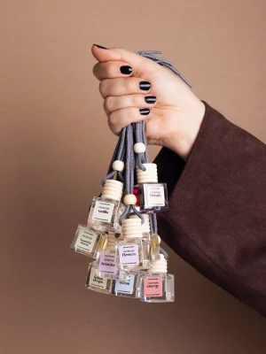 خوشبو کننده ماشین