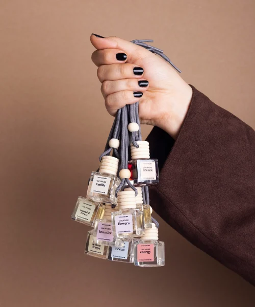 خوشبو کننده ماشین ( ۱۰ مدل رایحه اختصاصی )