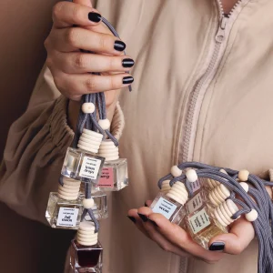 خوشبوکننده خودرو