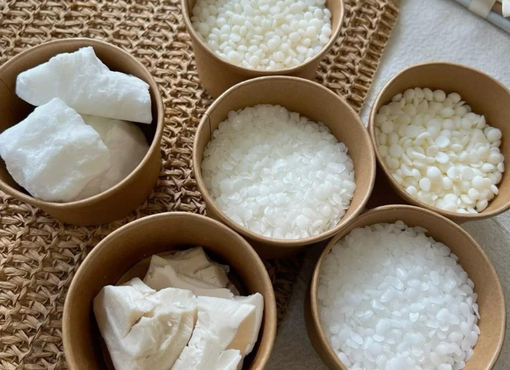 آسیب‌ها و خطرات شمع پارافینی