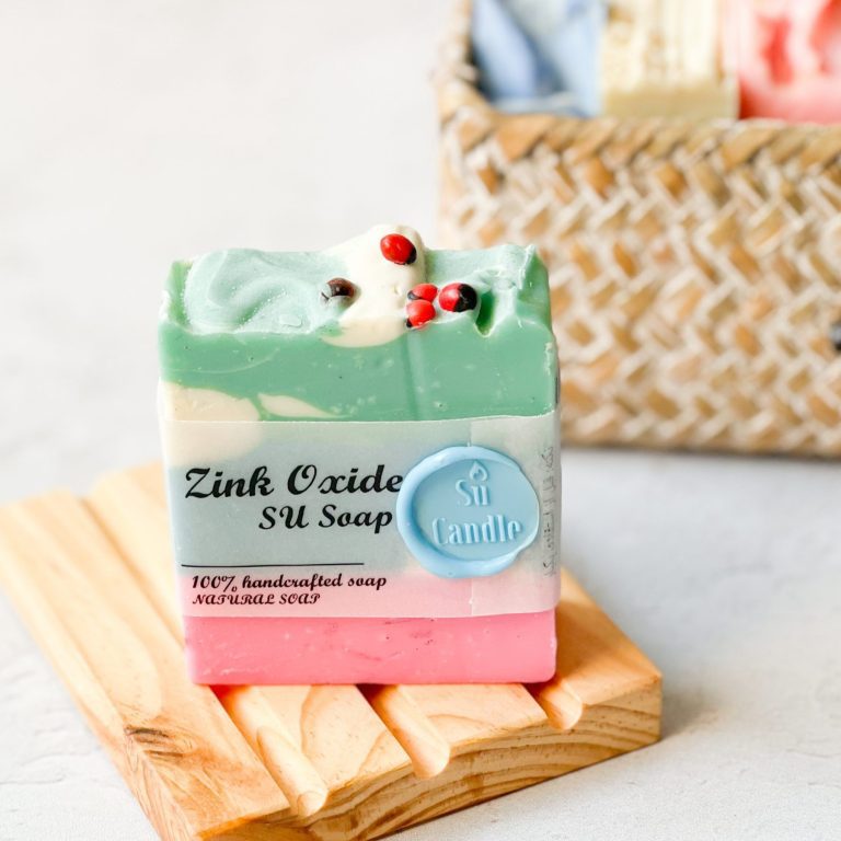 در این مقاله به طور کامل با خواص صابون زینک اکساید نحوه مصرف نکات استفادهو غیره اشنا میشویم صابون زینک اکساید